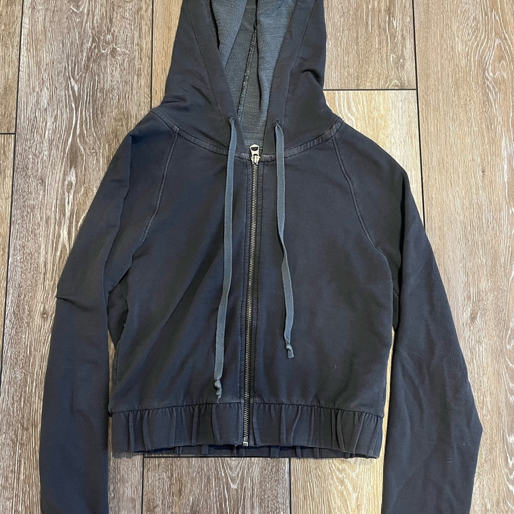American eagle zip up